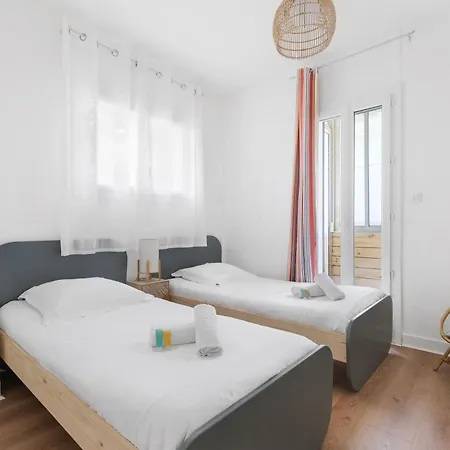 Apartman A027 - Moderne - Pres De La *